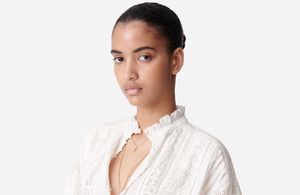 Cette blouse est la plus vendue du printemps chez Vanessa Bruno