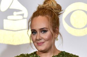 Adele : elle s'amuse de sa perte de poids à la télévision !