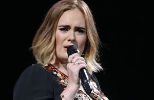 Adele : quand sa Carte bleue est refusée chez H&M