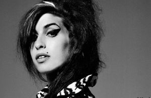 Amy Winehouse : le coroner chargé d’enquêter sur sa mort démissionne
