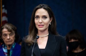 Angelina Jolie réclame 250 millions de dollars à Brad Pitt 