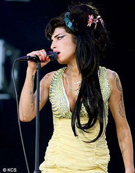 B.O James Bond : Amy Winehouse veut se venger