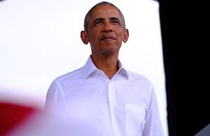 Barack Obama rend un hommage bouleversant à sa grand-mère décédée