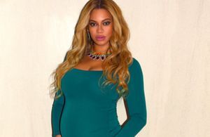 Beyoncé dévoile de nouveaux clichés d’elle enceinte