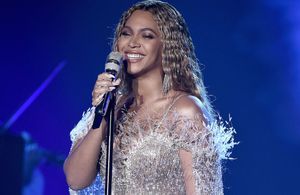 Beyoncé dévoile de nouveaux clichés rares de ses jumeaux