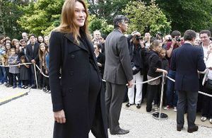 Carla Bruni : sa grossesse « n’intéresse pas les Français » 