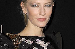 Cate Blanchett, blessée à la tête sur scène
