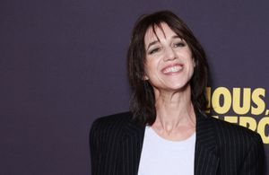 Charlotte Gainsbourg publie une rare photo de sa fille cadette Jo, son sosie 