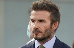 David Beckham furieux : il fait la leçon à son fils Brooklyn au sujet de sa femme