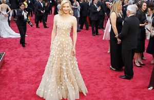 Découvrez l’actrice qui portait la robe la plus chère des Oscars