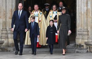 George et Charlotte présents pour rendre hommage au prince Philip