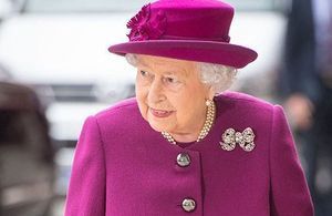 Interview choc de Meghan Markle : la reine est « attristée, mais pas en colère » 