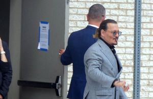 Johnny Depp en couple avec son avocate : elle a un lien avec Meghan Markle 