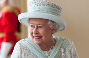 Jubilé de diamant : Elizabeth II « profondément émue »