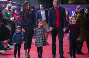 Kate Middleton et William : la photo craquante de George, Charlotte et Louis pour leur carte de vœux 