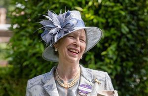 La princesse Anne en rétablissement : la sœur du roi Charles III a quitté l’hôpital 