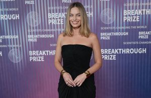 Margot Robbie : le jour où Kate Winslet et Leonardo DiCaprio la surprennent écoutant la musique de « Titanic » 