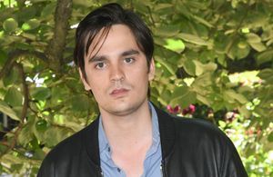 Mort d’Alain Delon : un mois après, l’hommage poignant de son fils Alain-Fabien
