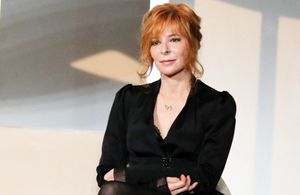 Mylène Farmer : la chanteuse est invitée à se produire dans la Creuse