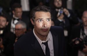 Nicolas Bedos : en attendant son procès, son ex-compagne Elsa Zylberstein donne de ses nouvelles  