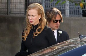 Nicole Kidman rend un émouvant hommage à son père lors de l’enterrement