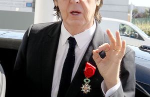 Paul McCartney décoré de la Légion d'honneur