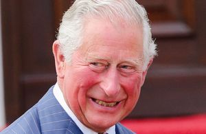 Royal baby : Le Prince Charles, grand-père "enchanté" pour la quatrième fois