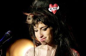 Selon son agent, Amy Winehouse ne souhaitait pas adopter 