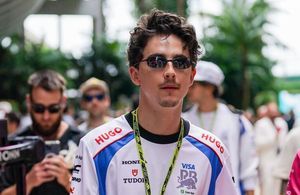 Timothée Chalamet : sans Kylie Jenner, il s’offre une apparition remarquée au GP de Miami