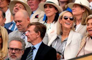 Zara Tindall : la petite-fille d’Elisabeth II fait une apparition remarquée à Wimbledon