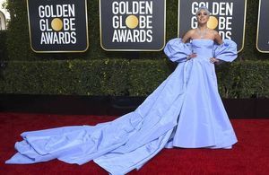 Golden Globes 2019 : Lady Gaga, Julia Roberts… le meilleur et le pire des looks