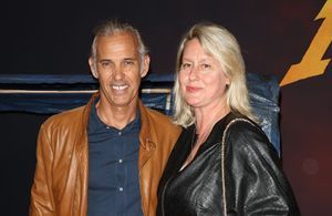 Paul Belmondo à Paris : sortie en duo avec son épouse Luana