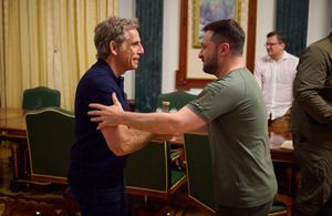 Après leur voyage en Ukraine, Ben Stiller et Sean Penn interdits d’entrée en Russie 