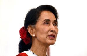 Birmanie : Aung San Suu Kyi condamnée à 4 ans de prison 