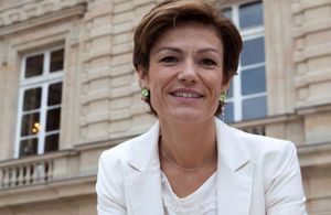 Chantal Jouanno remplacée par David Douillet au gouvernement