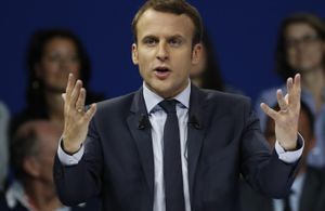 Emmanuel Macron : le seigneur des anneaux ?