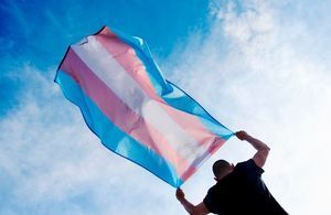 États-Unis : une enseignante renvoyée pour avoir respecté le nom choisi par un élève trans