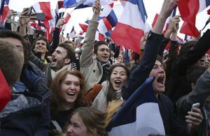 La soirée de la victoire avec les militants d’Emmanuel Macron