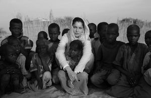 Laetitia Casta : on l’a suivie en mission pour l’Unicef