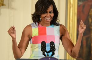Michelle Obama : Elle répond au défi #GimmeFive de Barack Obama sur Twitter