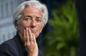 Mise en examen, Christine Lagarde restera au FMI