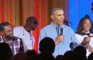#PrêtàLiker : Barack Obama chante pour l’anniversaire de Malia (qui aurait préféré qu’il s’abstienne)