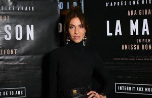 Qui est Anissa Bonnefont, mêlée à une affaire de violences conjugales avec l'ancien directeur de sciences po ?