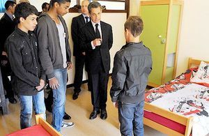Réinsertion scolaire : Sarkozy annonce de nouveaux internats