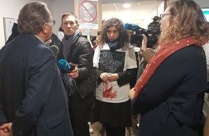 « Simone n'est plus là mais nous on veille » : des militantes réclament des sanctions contre les gynécos ayant menacé d’une grève de l’IVG