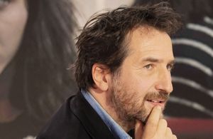 Violences sexuelles : le comédien Édouard Baer accusé par six femmes     
