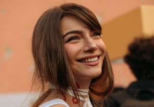 Les 4 astuces d'une experte pour afficher des cheveux plus longs et plus épais en 2026 