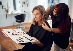 3 coiffures qui nous vieillissent selon un coiffeur