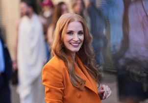 Jessica Chastain adopte le carré mi-long et la transformation est spectaculaire