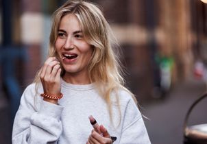 Maquillage des lèvres : la technique qui s'adapte (enfin) à la forme de votre visage